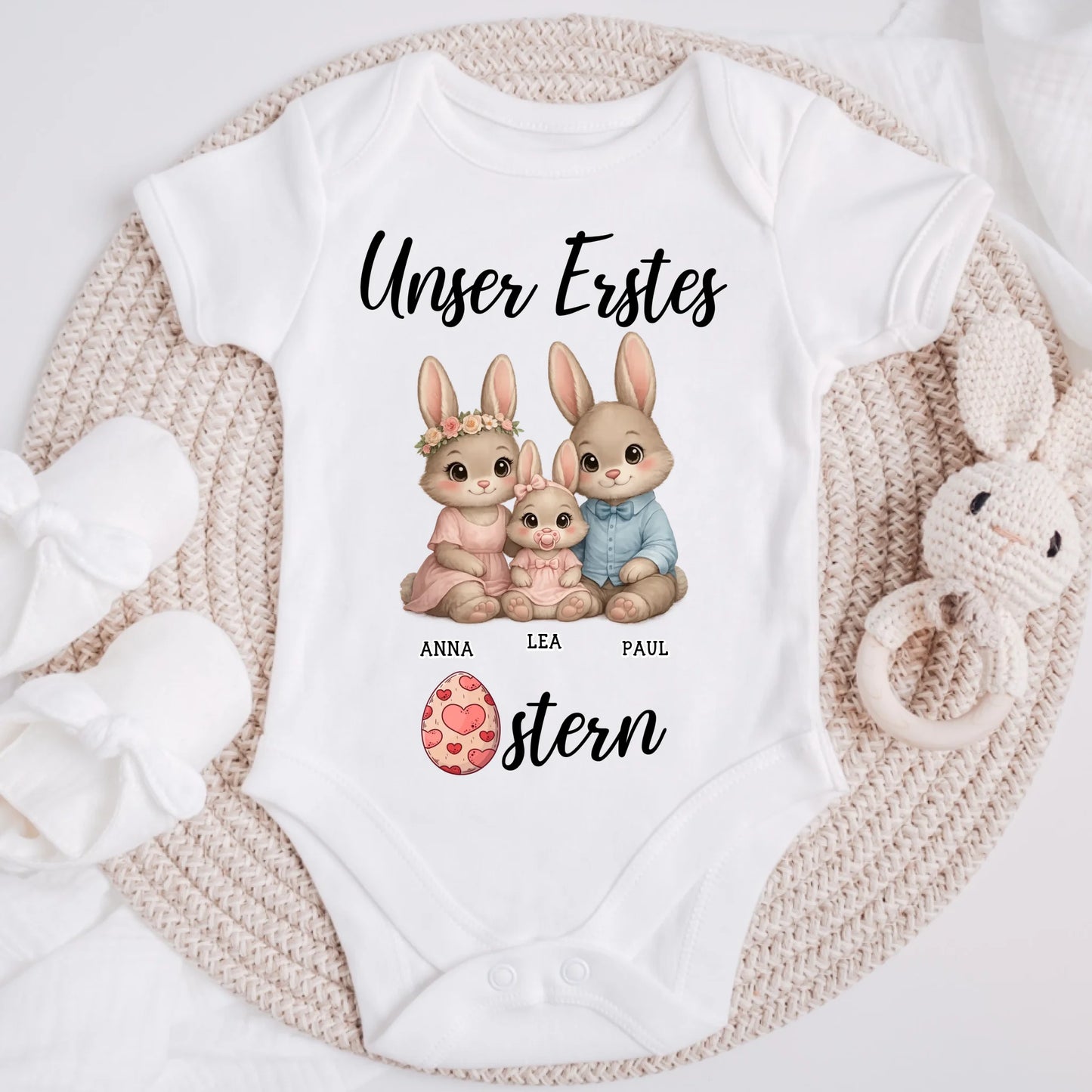 Familien-T-Shirt – Unser erstes gemeinsames Ostern – personalisiert #401