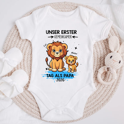 Personalisiertes T-Shirt für Papa und Kind – Unser erster gemeinsamer - Geschenk zum Vatertag #211