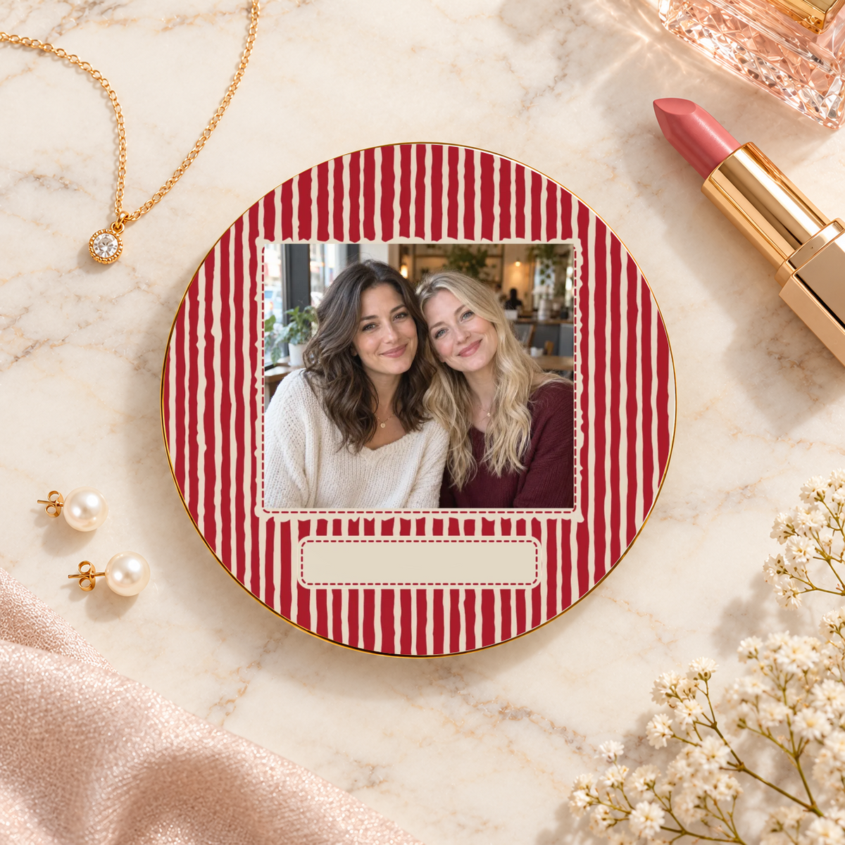 Schmuckteller mit Foto – Personalisiert #8963224 [PC-MOCKUP:cmusg58mh0010pb0h1dj940ei:2c9e1edff52c2f8f2abd5497:2c9e1edff52c2f8f2abd5497bc0af569471248684f84c5fa99e78b8da80b8b85]