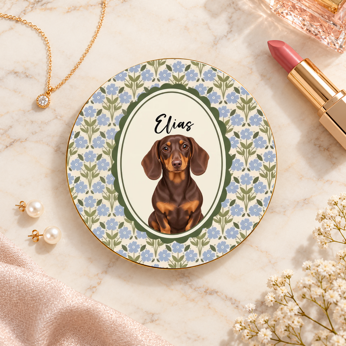 Personalisierter Teller mit dem Porträt eines Hundes oder einer Katze in einem Retro-Rahmen [PC-MOCKUP:cmutd7w4c004yp8ry35i1jicz:5e2d577388e261812911164e:5e2d577388e261812911164e08cb81c664d0d36062b2407b5794df93a5a8bf47]