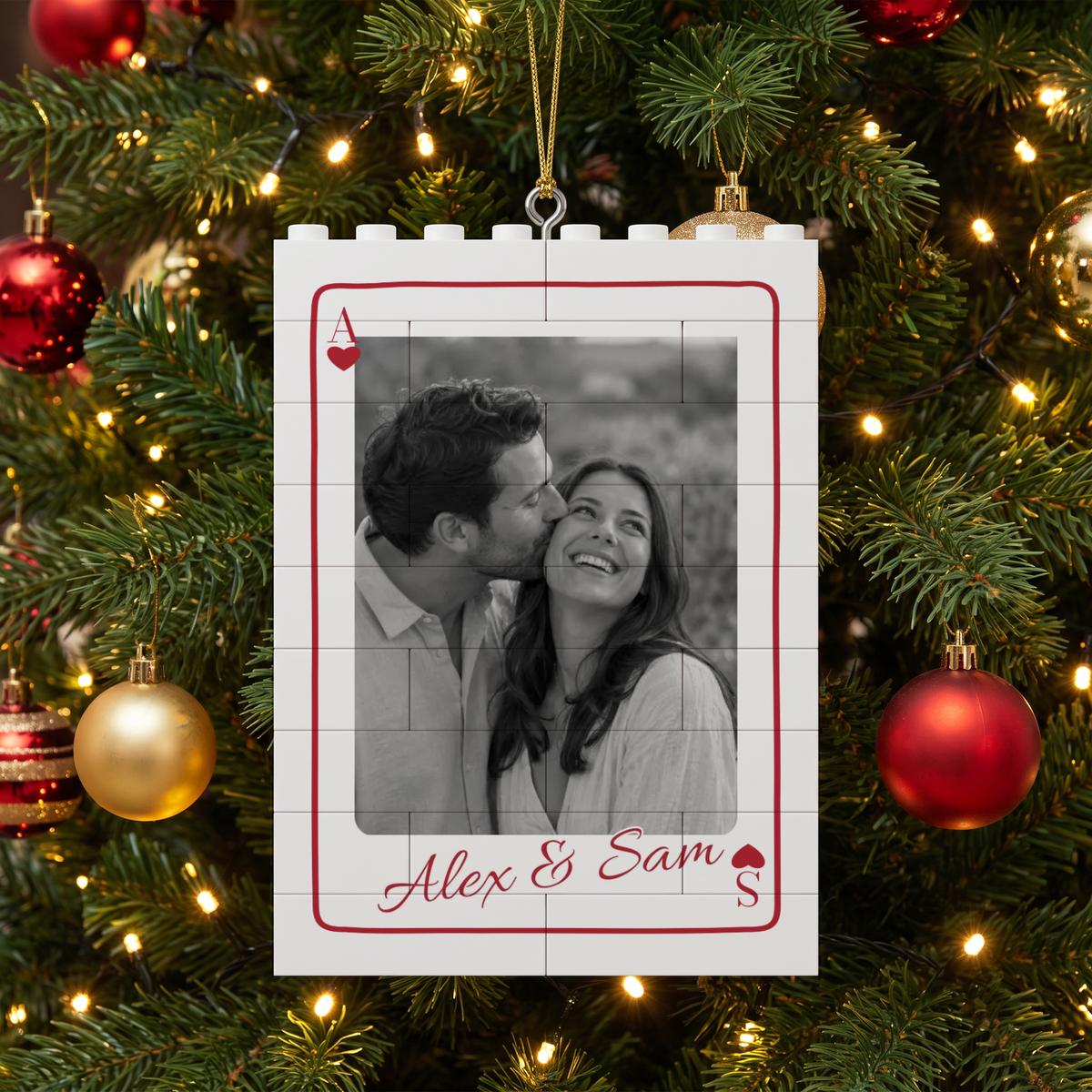 Weihnachtsbaumkugeln mit Foto #58347 [PC-MOCKUP:cmvof4s1a0019noc9wvujx0ns:e58942e543c019610f3f6cb2:e58942e543c019610f3f6cb21675902cc113ea602c758f2147890d0bd3640887]