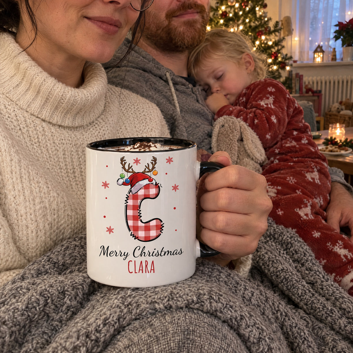 Weihnachtsbecher mit Initiale und Vornamen – Personalisiert #58365 [PC-GALLERY:cmvvkyxhq00bpqezooqutxr7p:15021f51-1283-499e-ae4f-2cf2c0313e22:0b5107de64e9d5d84da1fb764d7496f8bd9f1876a8b2cd78568f2c8017952f97]